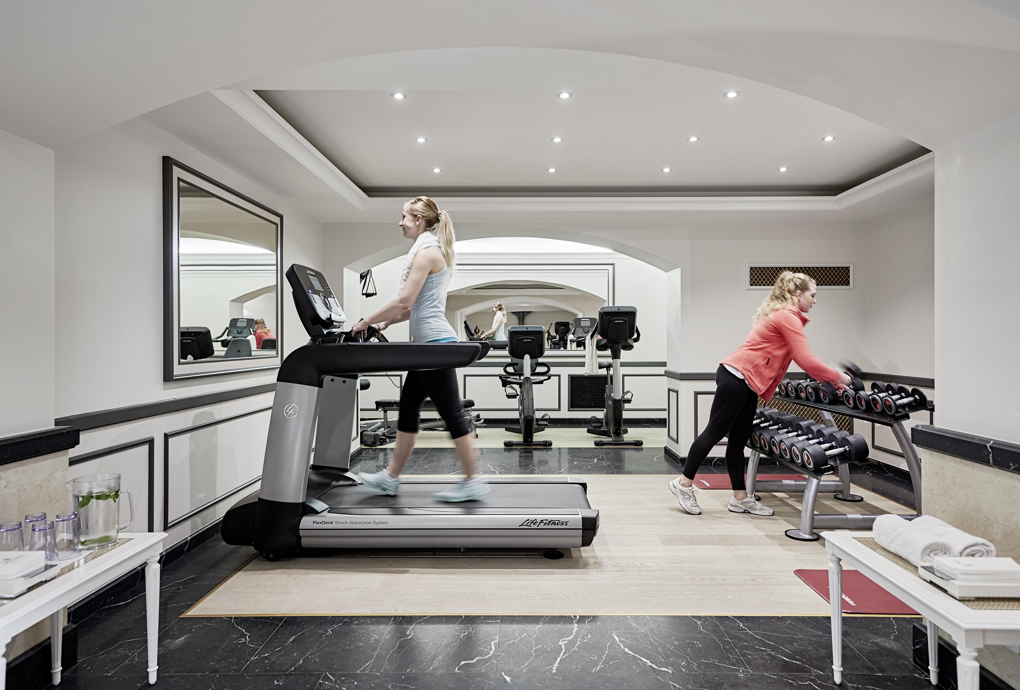 Hotel Sacher Salzburg Ngoại thất bức ảnh The gym at the Mandarin Oriental, Munich